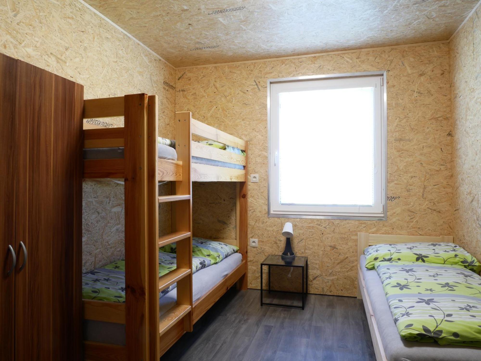 Camping Roznov Rožnov pod Radhoštěm Exteriör bild