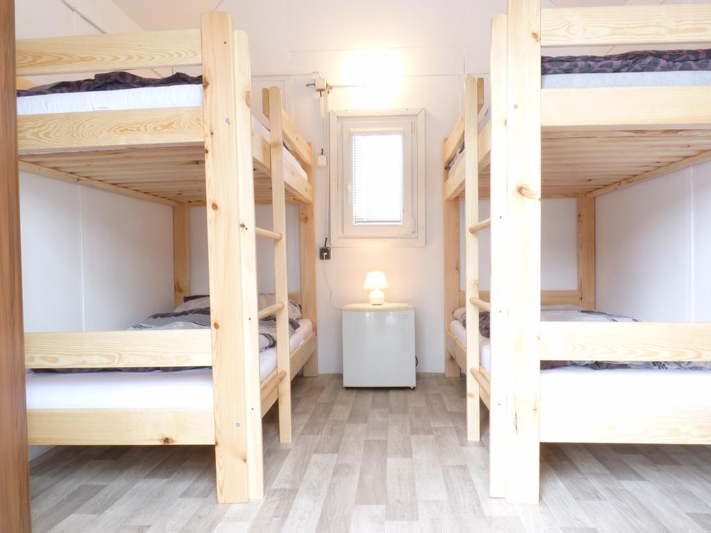 Camping Roznov Rožnov pod Radhoštěm Exteriör bild